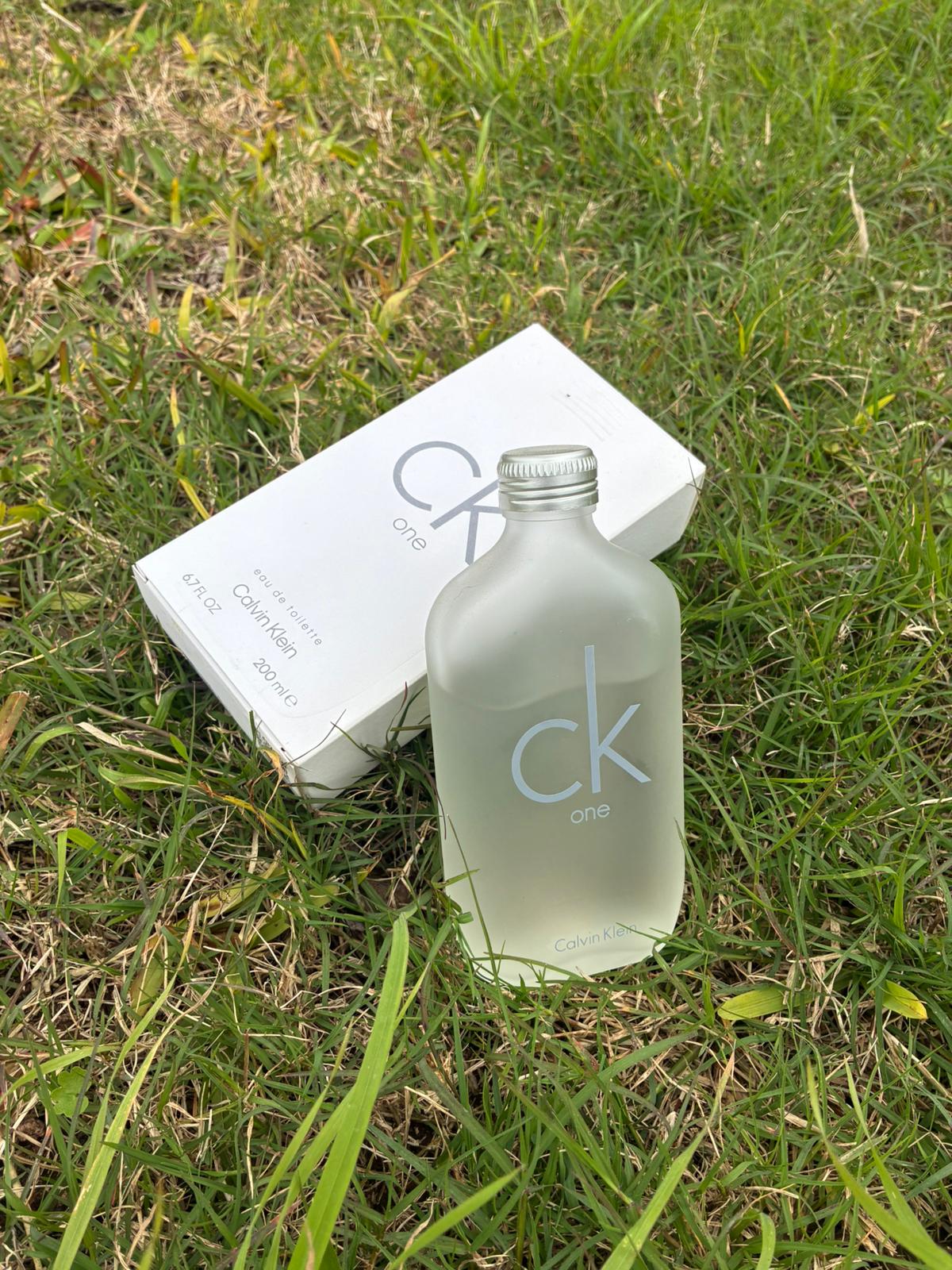 CK One (Unisex) - Decant