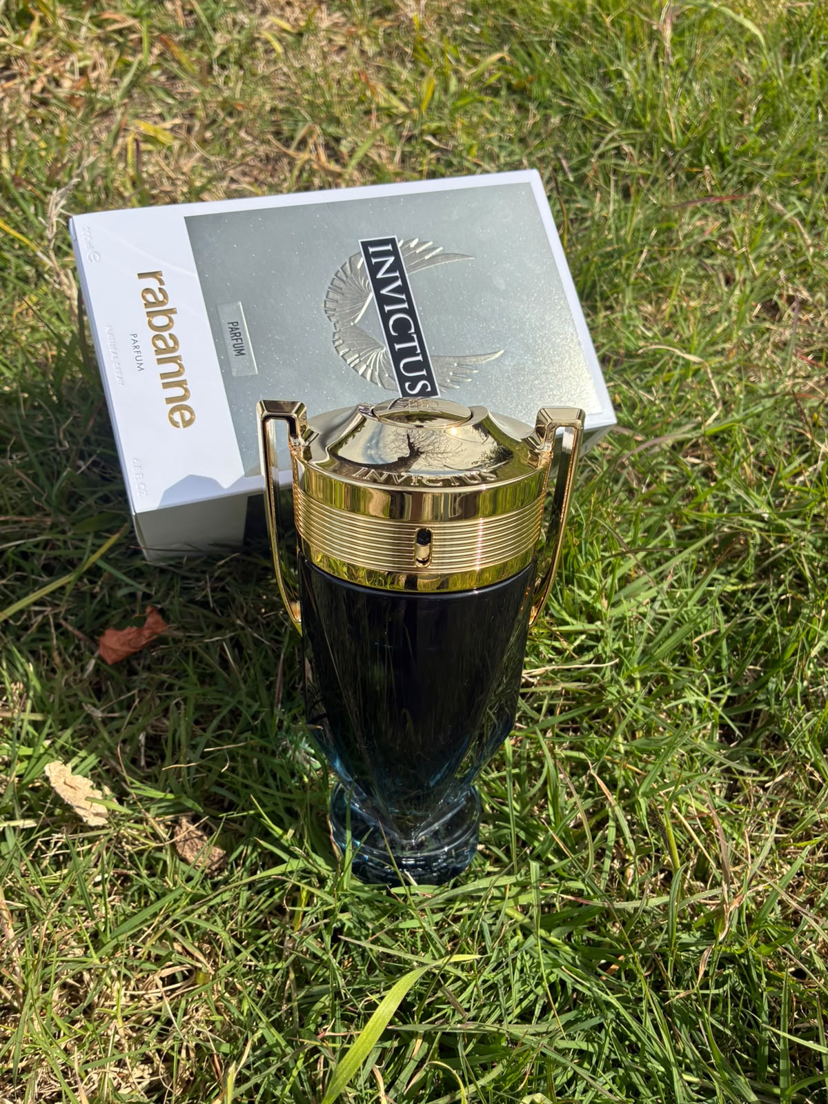 Invictus Parfum - Decant